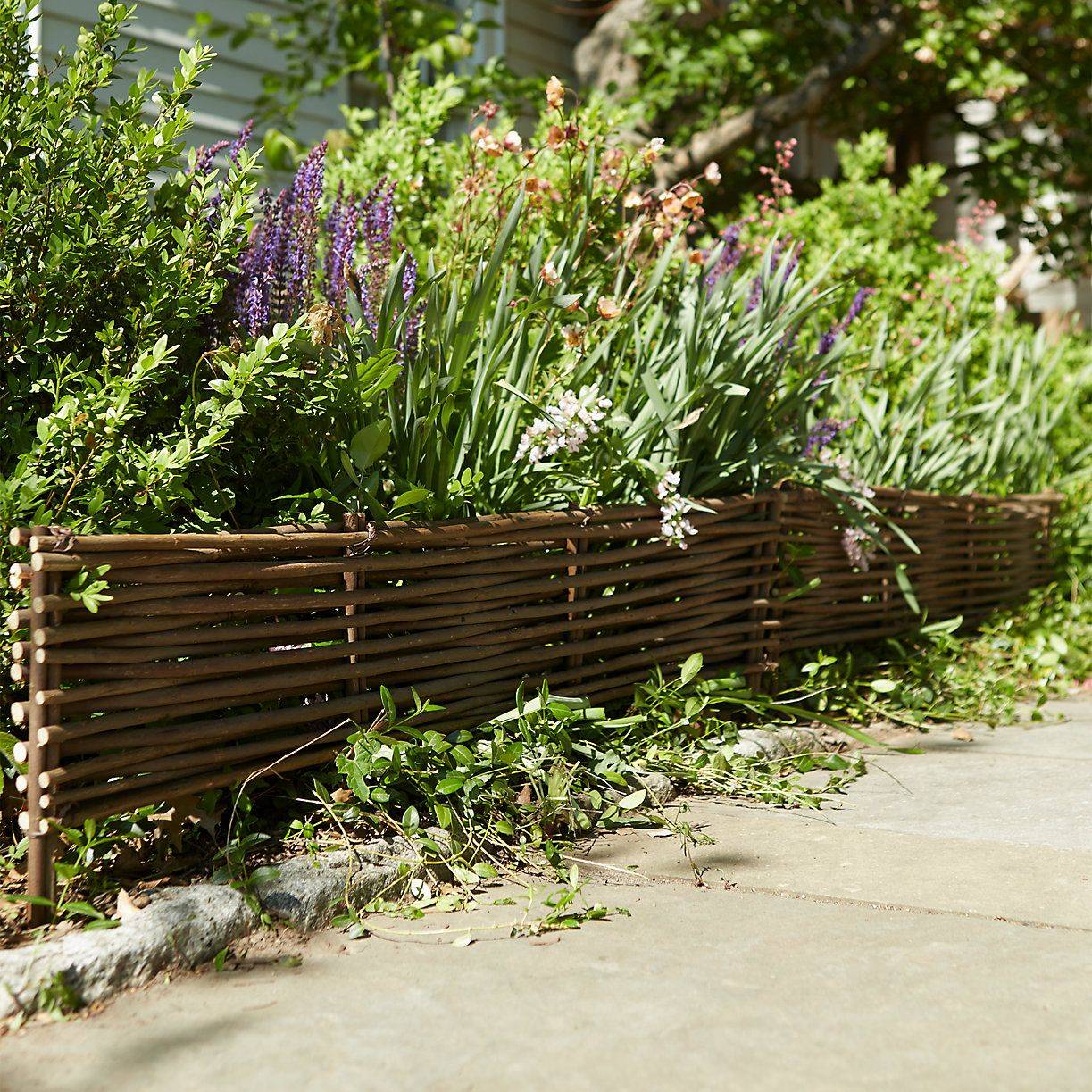 22 Willow Garden Border Ideas You Must Look SharonSable