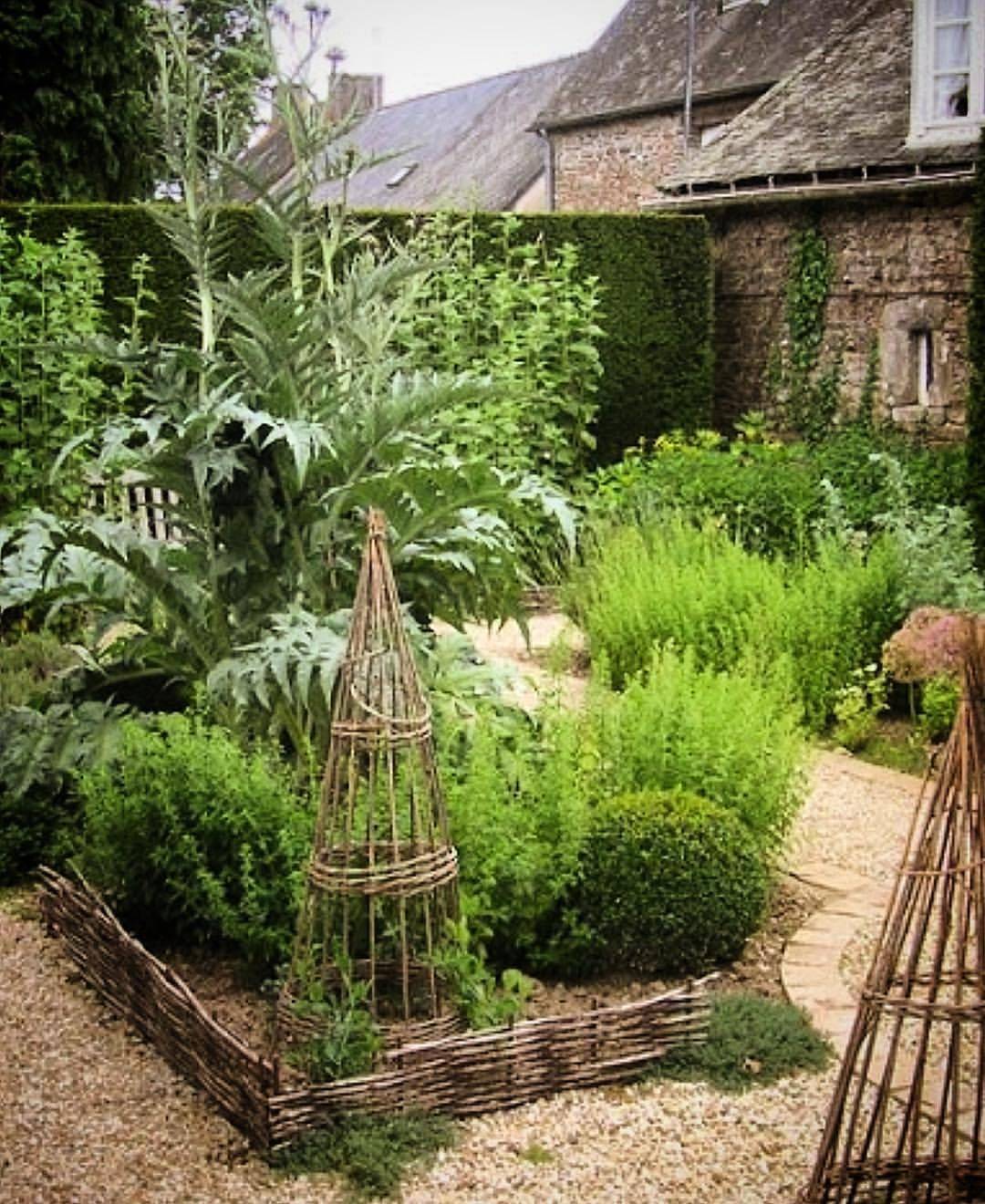 A French Inspired Kitchen Garden