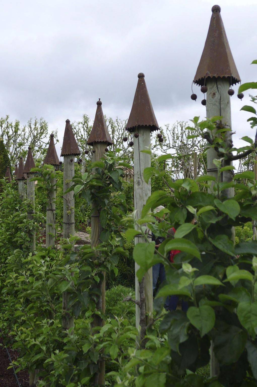 The Romantic French Chteau Garden Arbor