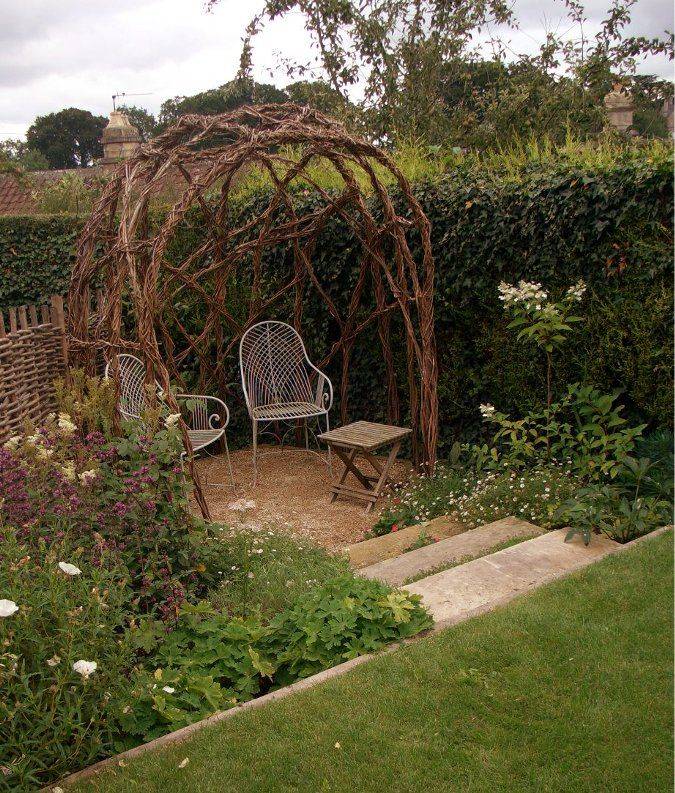 Willow Archway