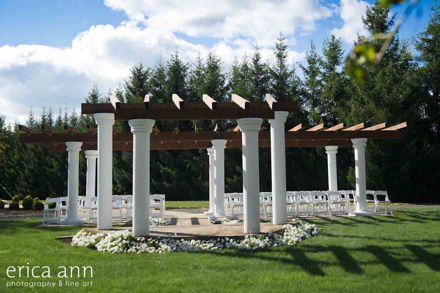 An Elevated Rustic Space