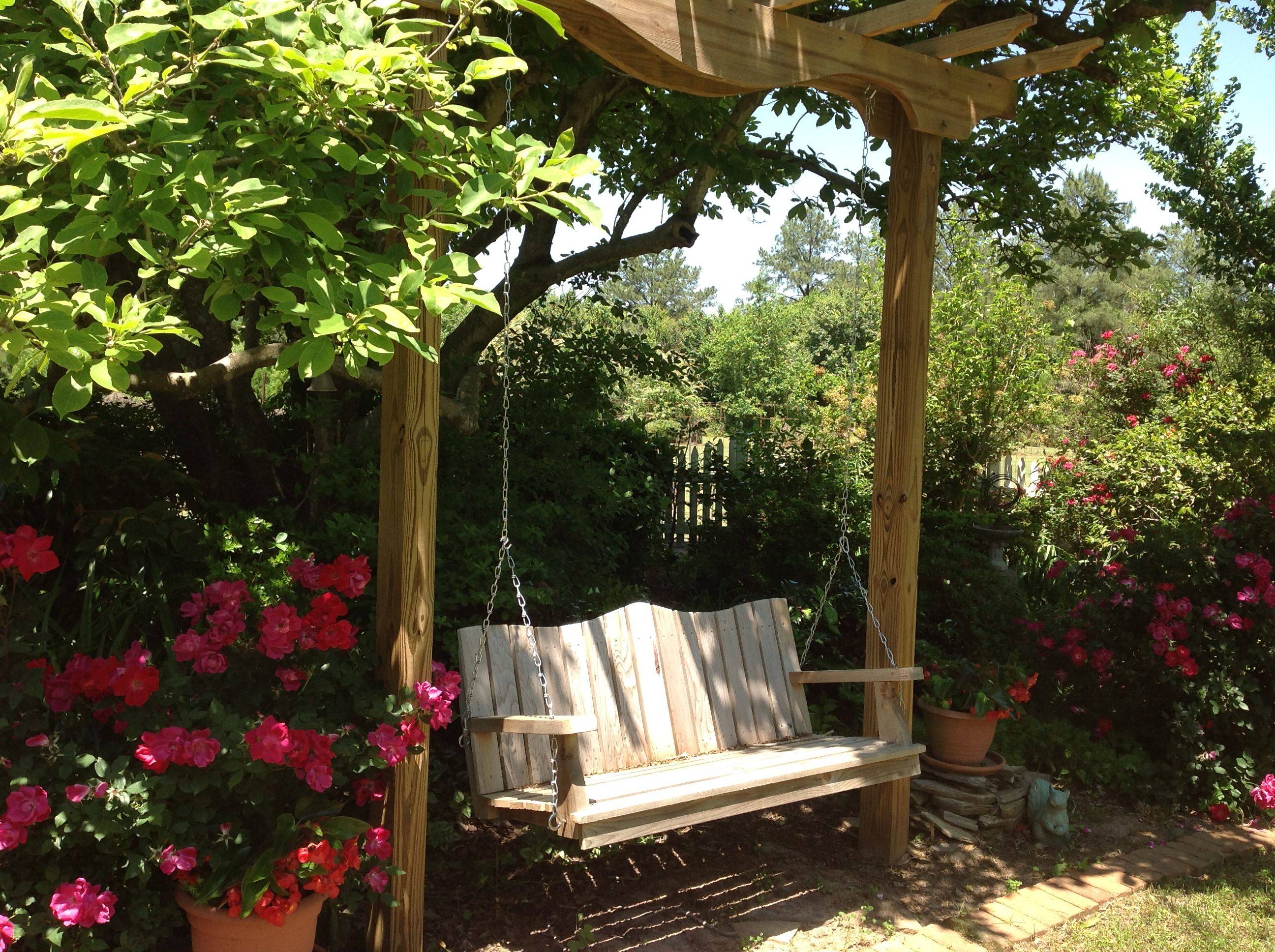 Rowlinson Dartmouth Arbour Dobbies Garden Centres