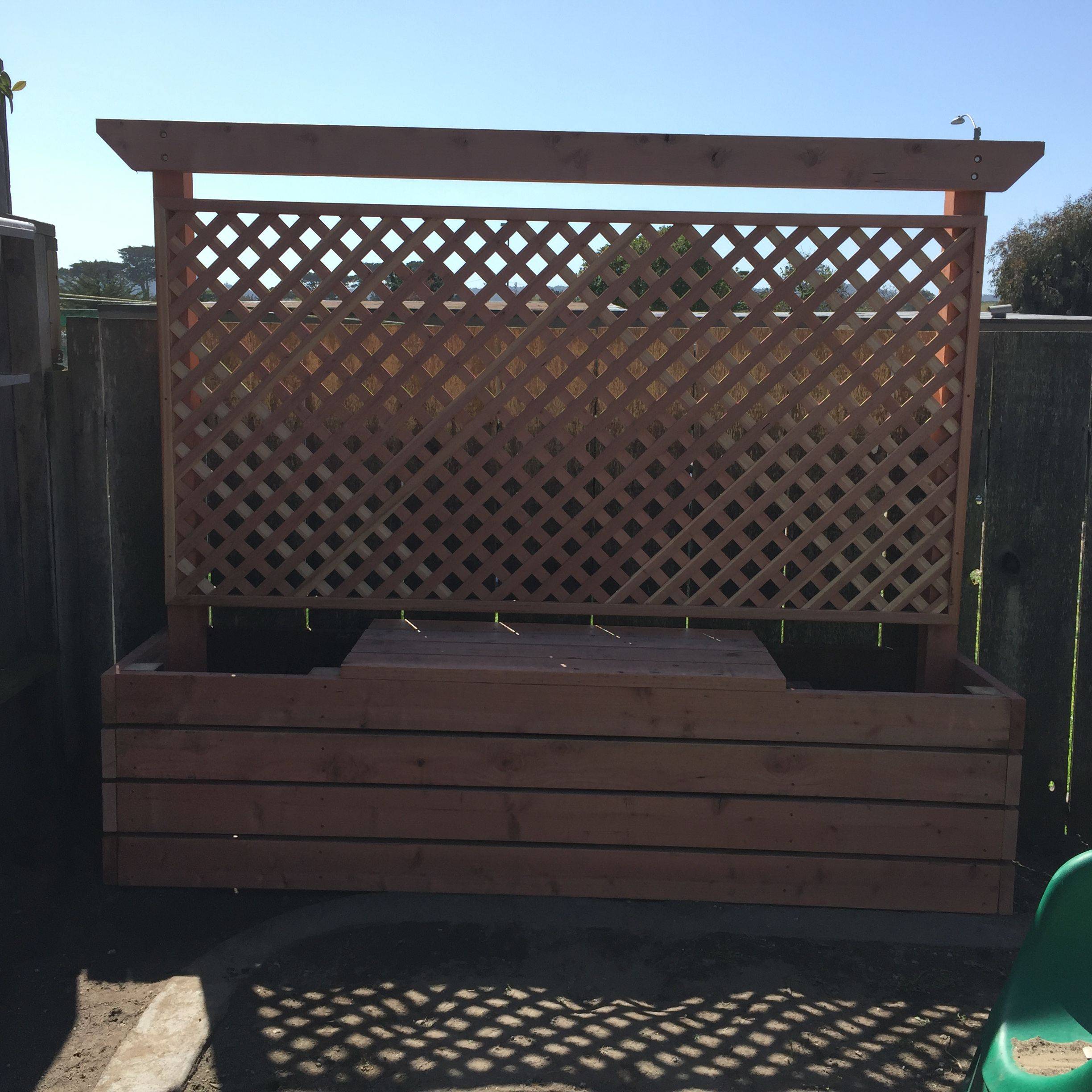 Outdoor Eucalyptus Configurable Privacy Screen Trellises