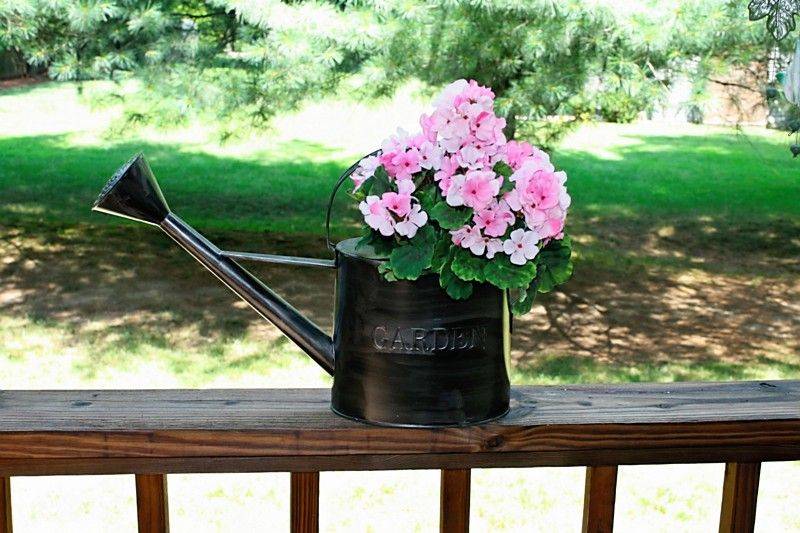 Garden Chair Centerpiece