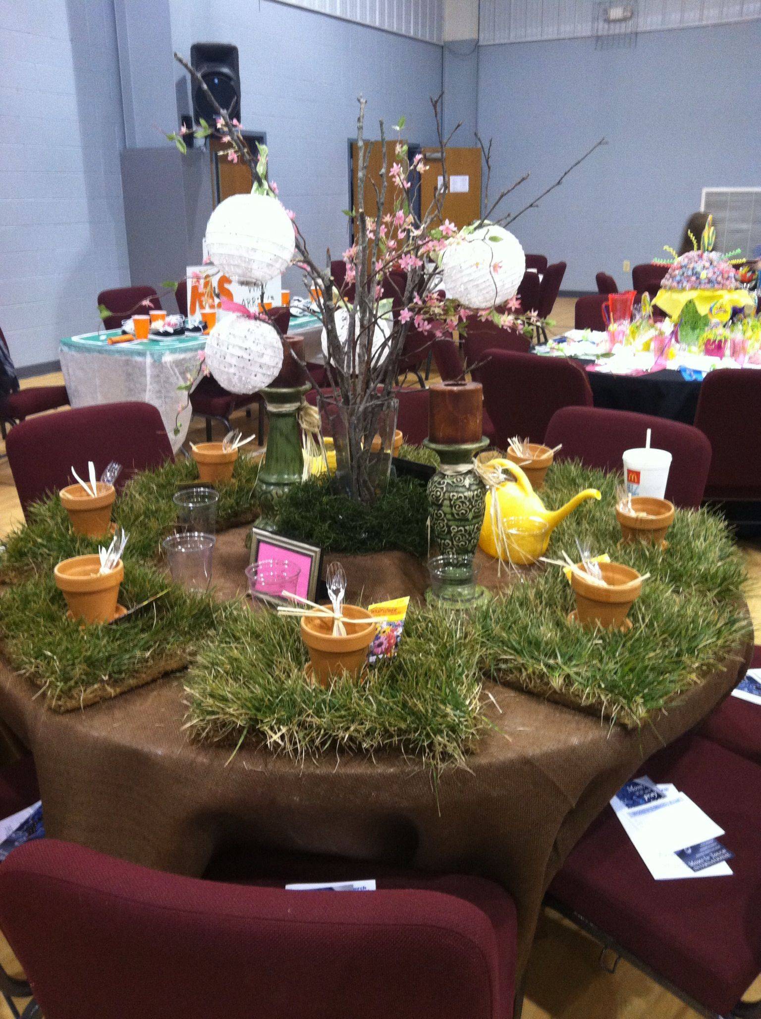 Secret Garden Theme Centerpiece