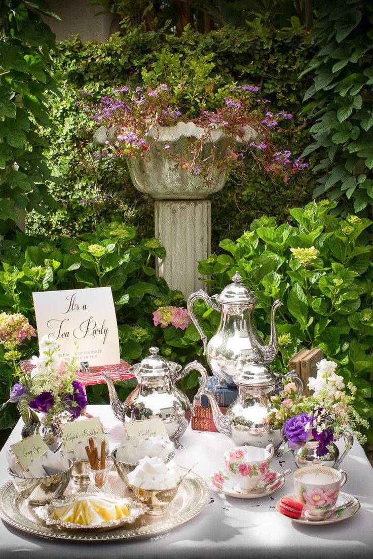 Table Grammas Garden Tea Party Tea Party Garden