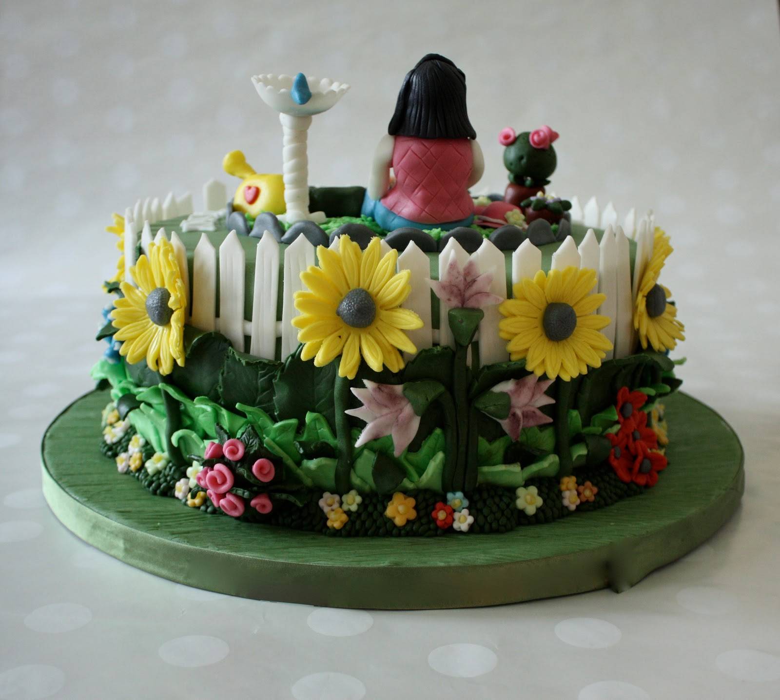 Zoe Clark Cakes Garden Cake Garden Party Cakes