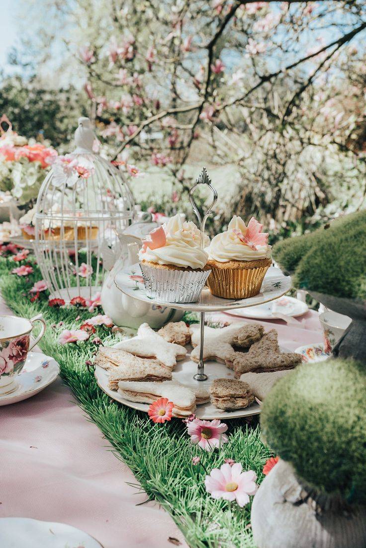 Your Tablescape Challenge Vintage Tea