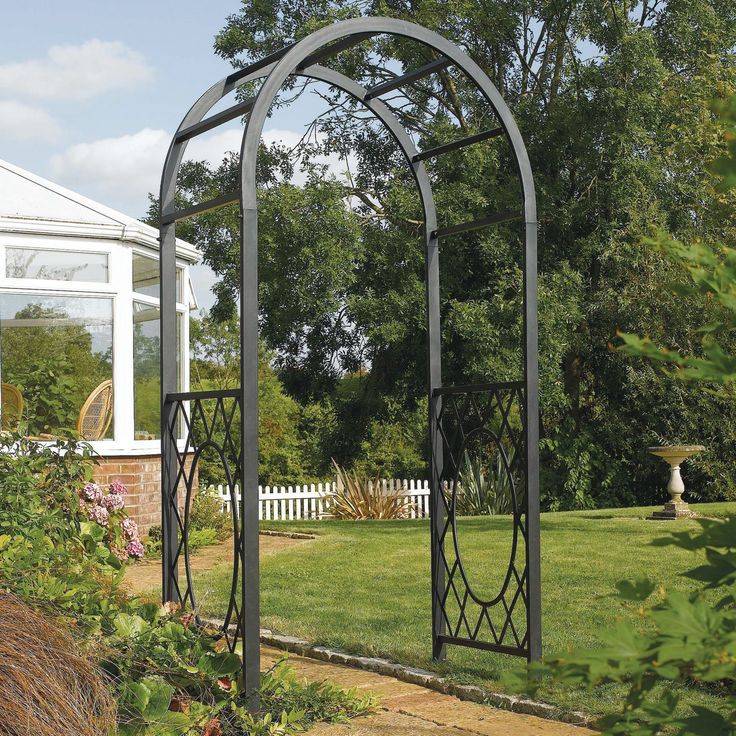 Metal Garden Arch Trellis Ideas