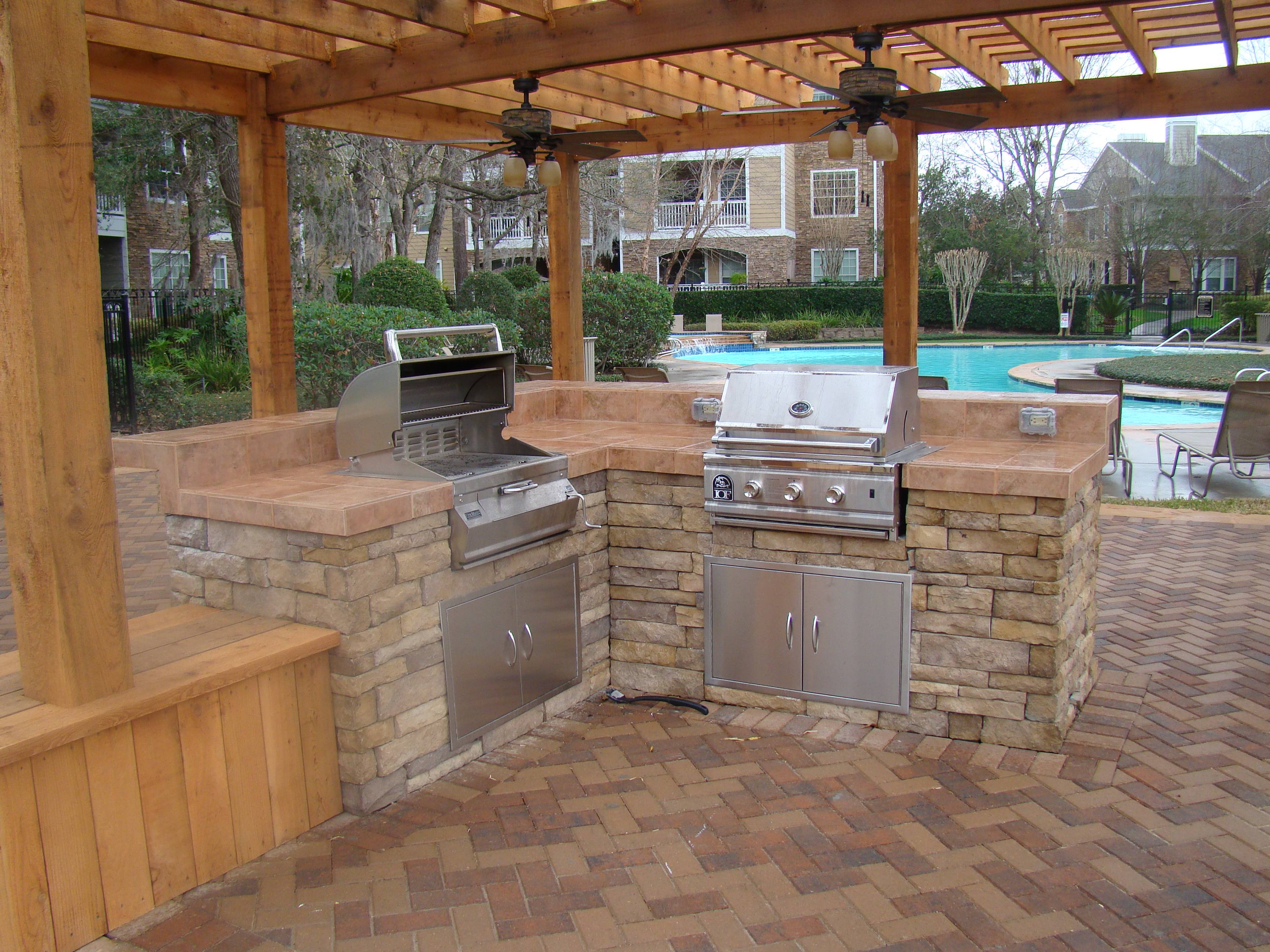 Outdoor Kitchen Gazebo