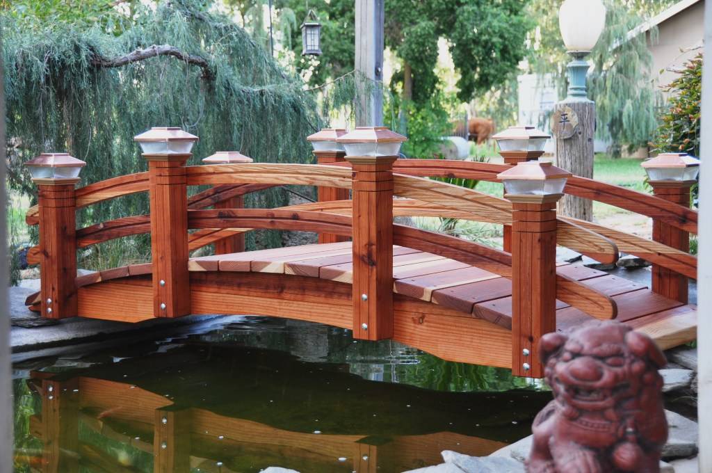 Backyard Garden Bridge Ideas