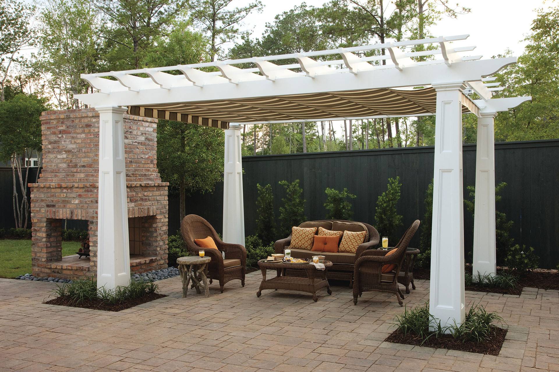 Modern Pergola Designs