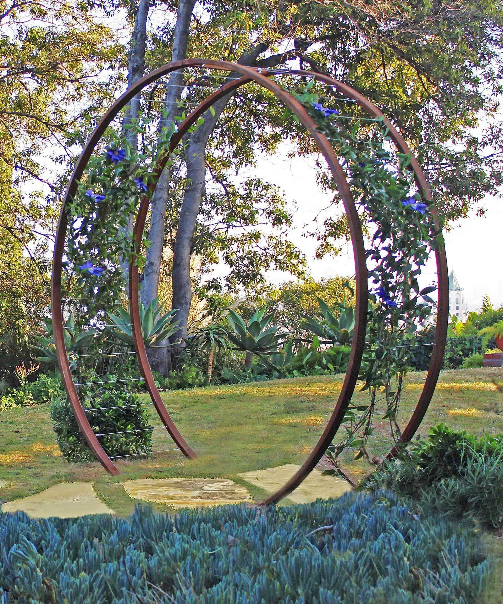 Garden Trellis Ideas