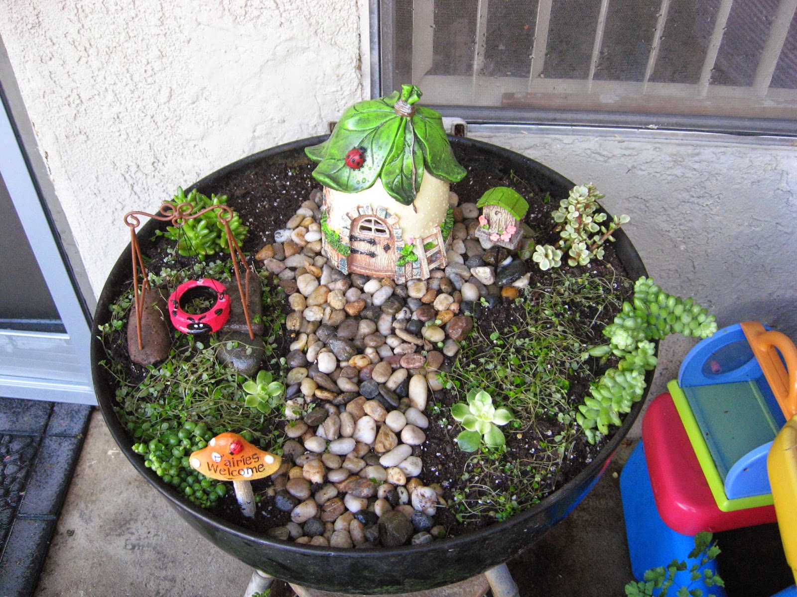 Your Own Princess Fairy Garden Glitter