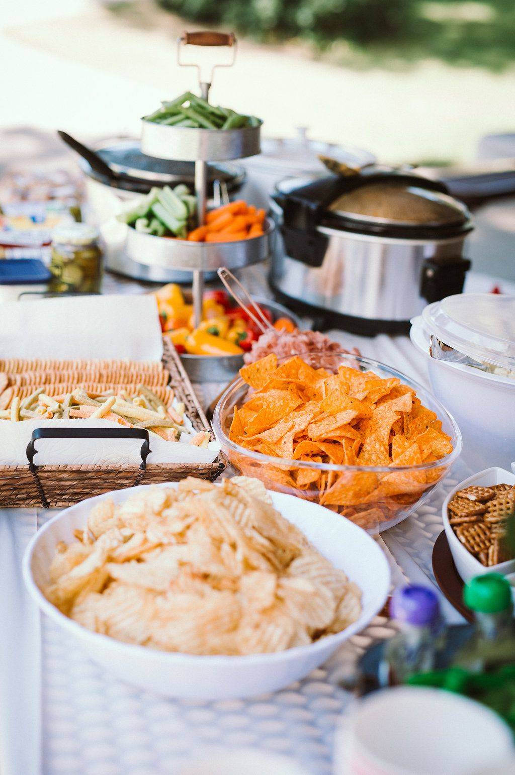 Adults Summer Entertaining Decor