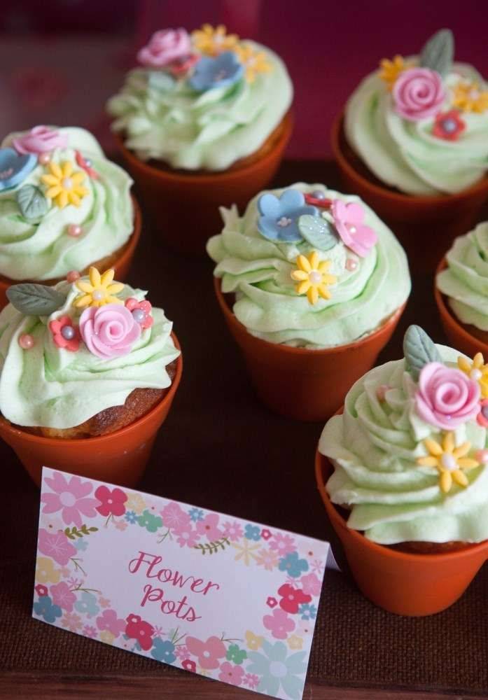 Garden Cupcakes Booky Girl