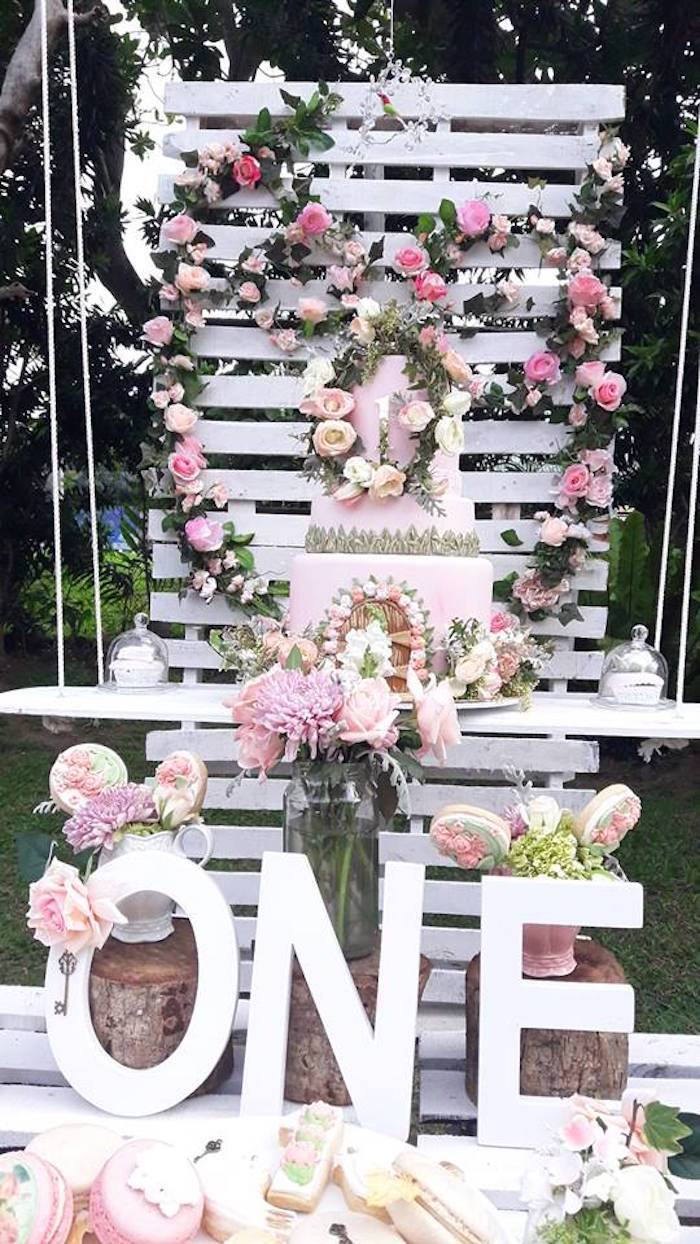 Karas Party Ideas Outdoor Garden