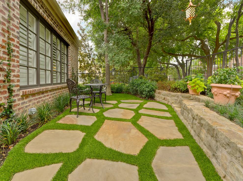 Small Courtyard Gardens Tiny Garden Ideas