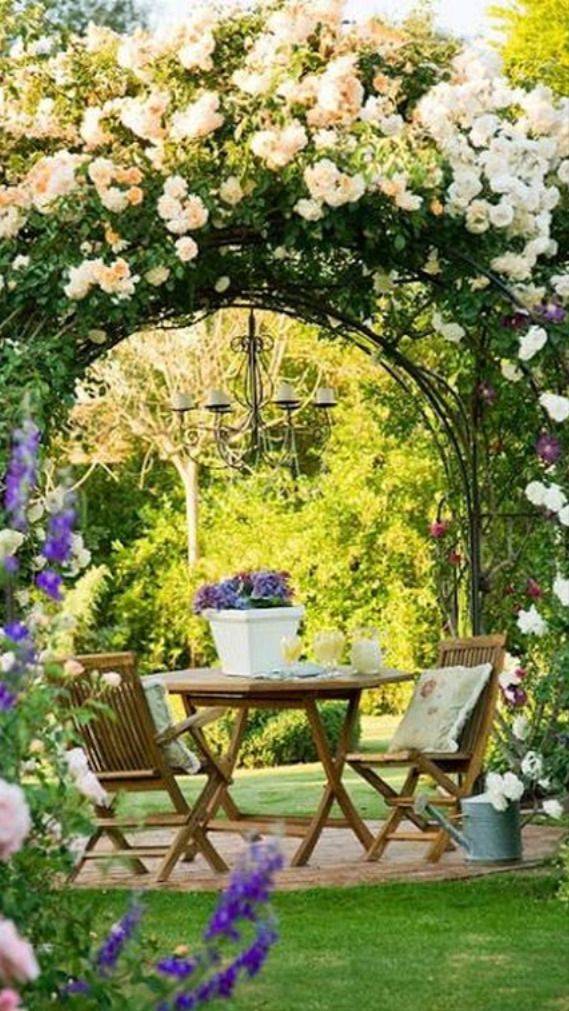 Private Residence Intimate Backyard Retreat Traditional Landscape