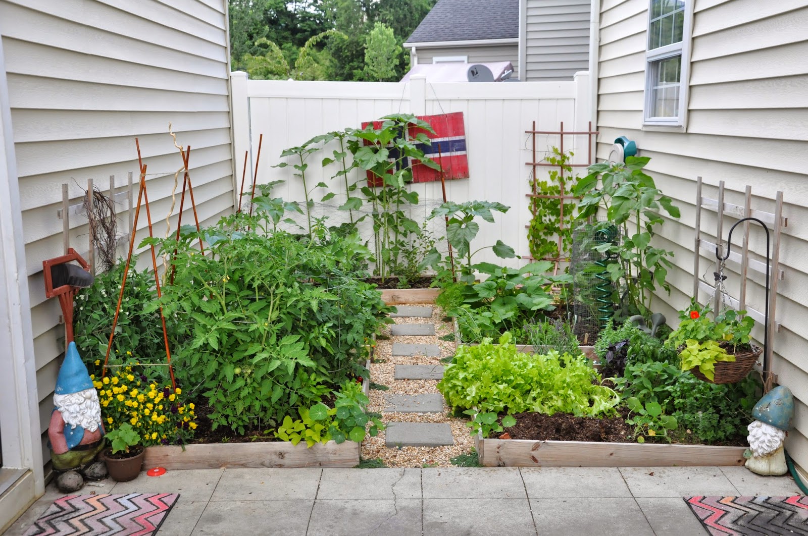 Square Foot Gardening Layout