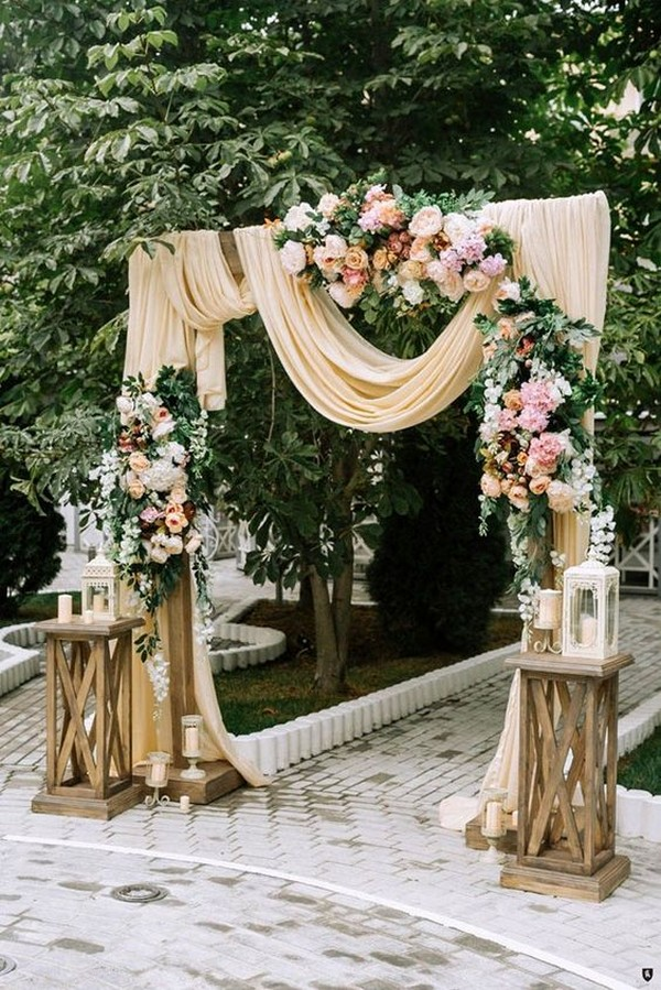 Amazing Wedding Backdrop Ideas