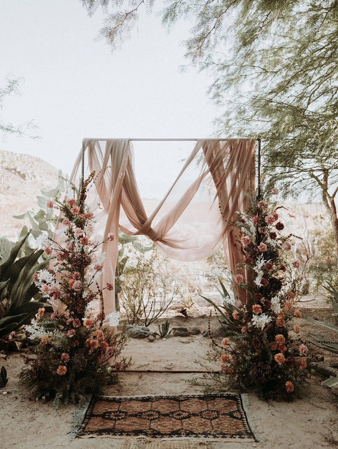 Stunning Tree Wedding Backdrop Ideas