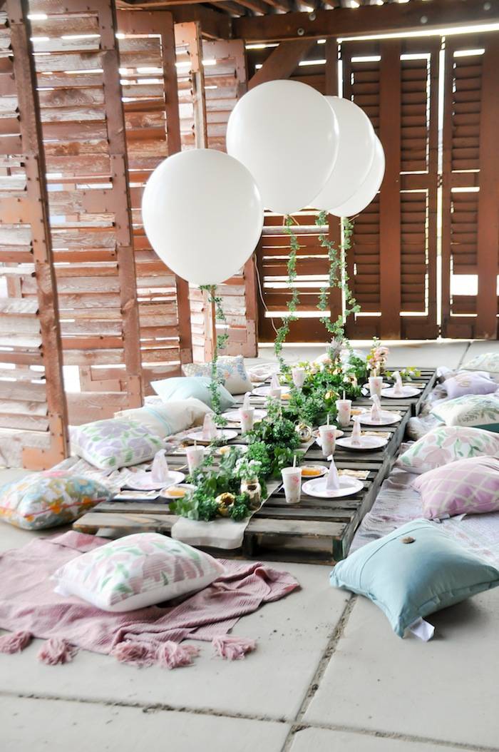 Vintageinspired Outdoor Bridal Shower
