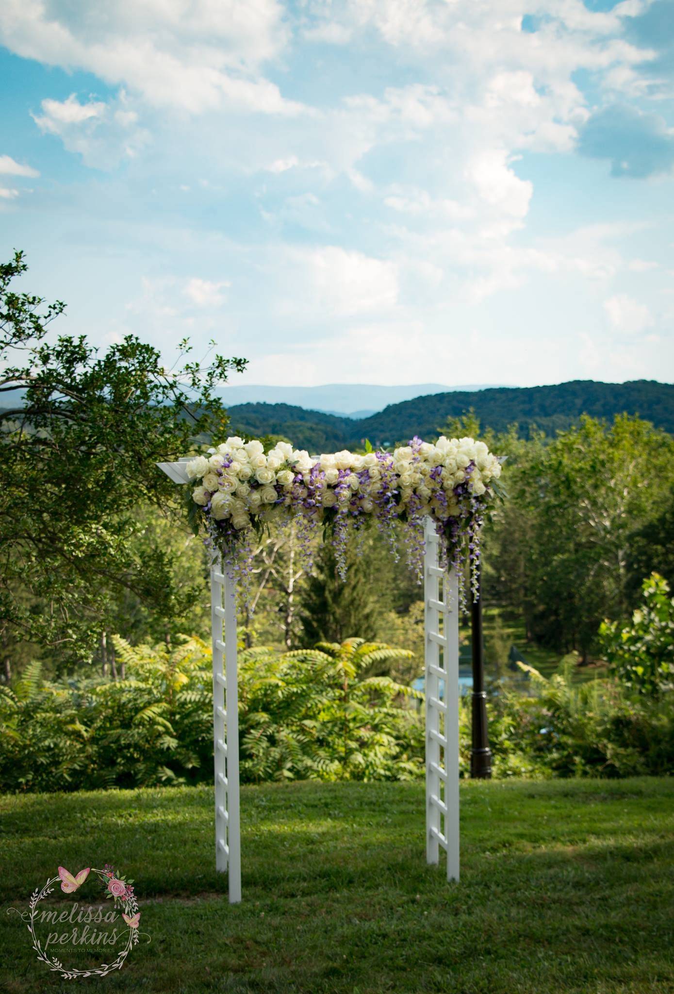Outdoor Weddingceremony Decor Wooden Arch