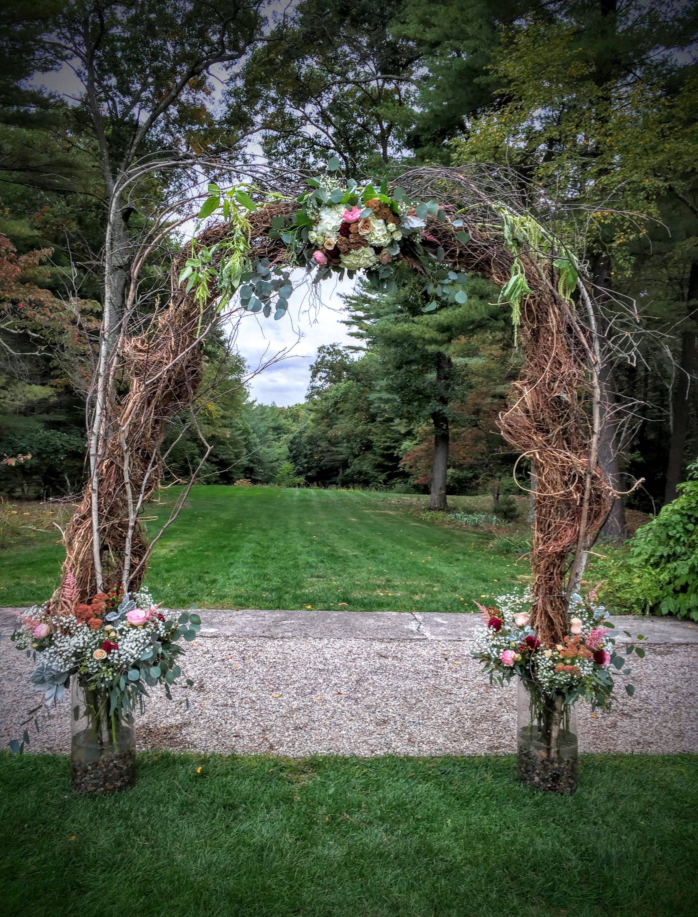 Arch And Path Belos Jardins