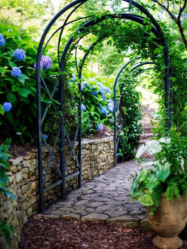 Outsunny Wooden Garden Arch Outdoor Walkway Arbor