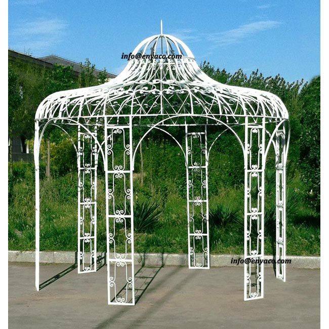 Large Victorian Style