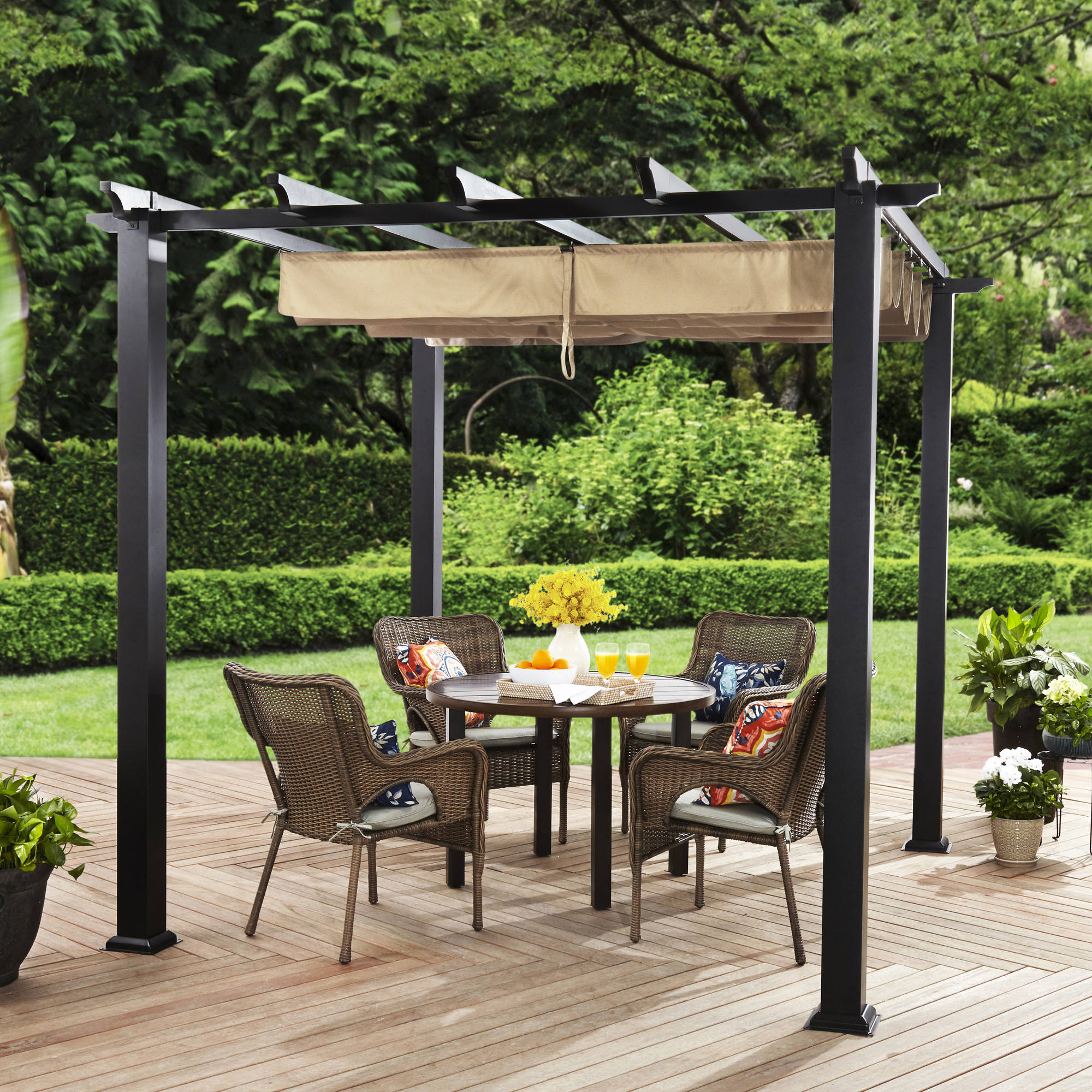 These Pretty Pergola Ideas