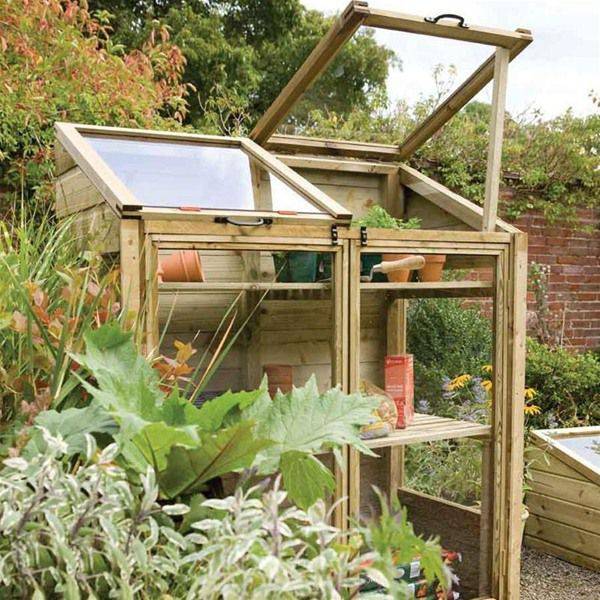 Hobby Greenhouse