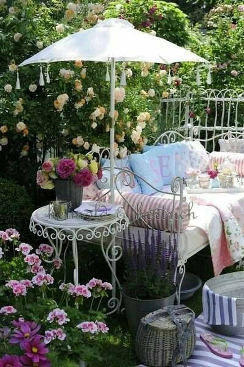 Shabby Chic Garden Designs