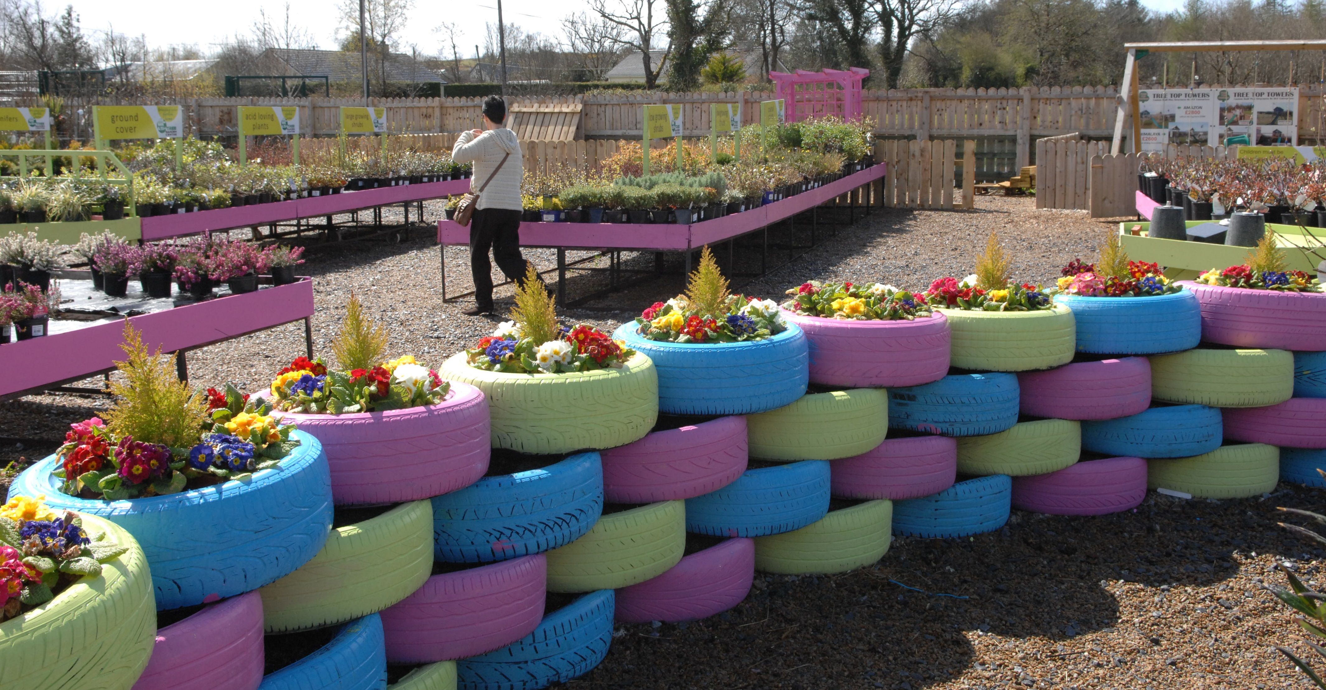 Impressive Diy Tire Planters Ideas