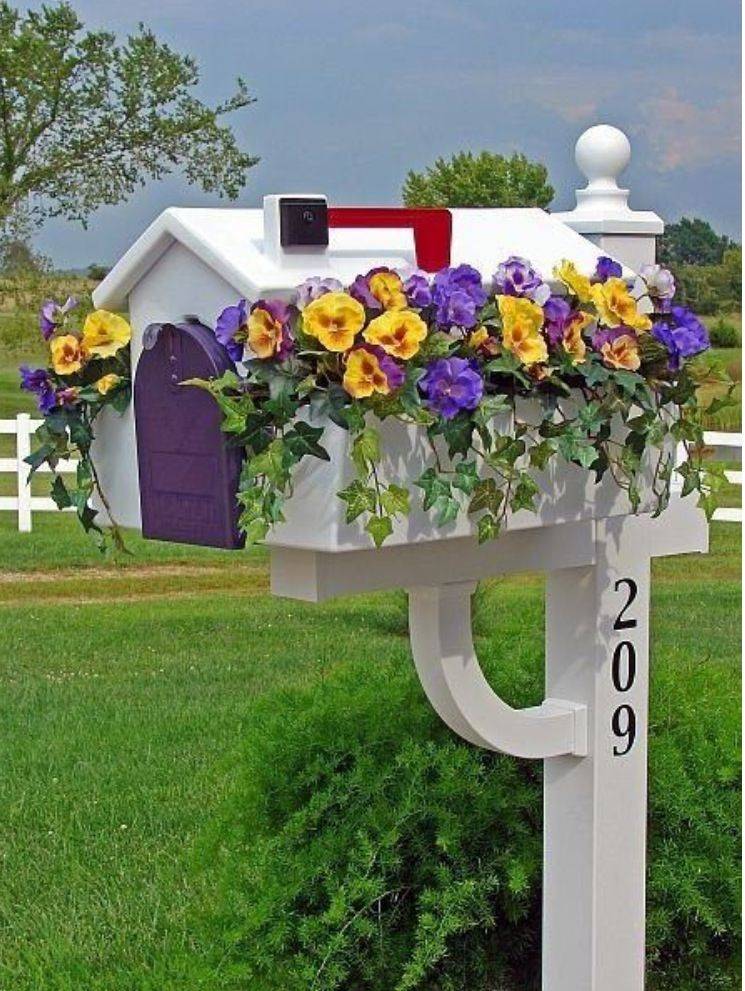 Best Stunning Mailbox Landscaping Designs