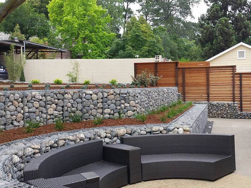 A Massive Elevated And Round Gabion Garden Creative Ideas