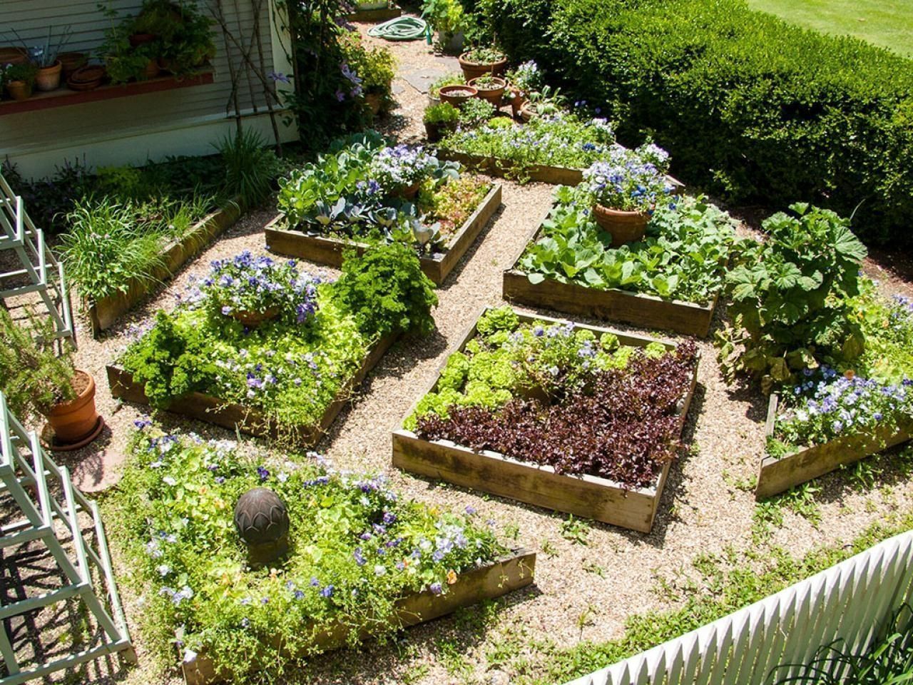 Small Gardens Raised Garden Beds