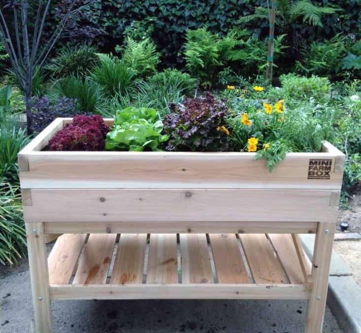 Simple Minimalist Diy Wooden Raised Planter Box