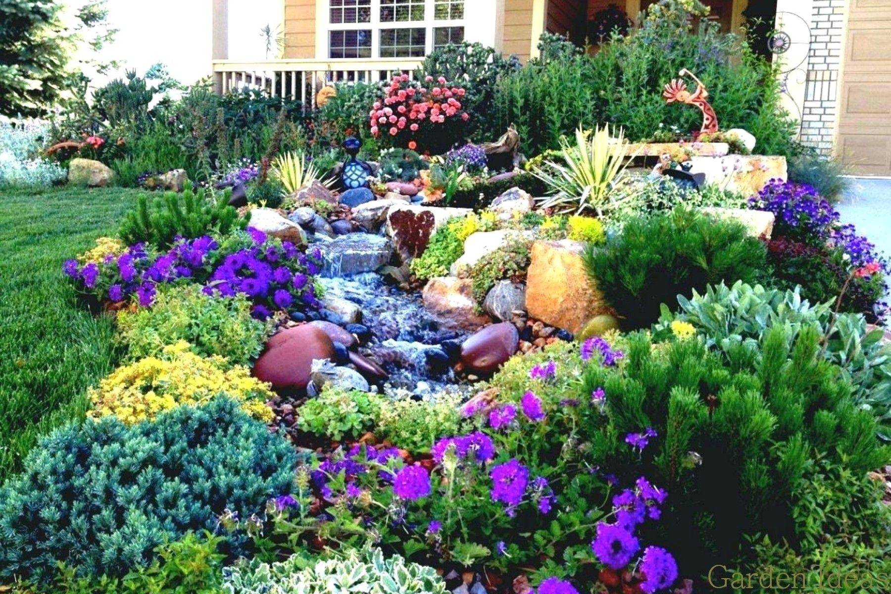 Super Cute Small Garden Ideas