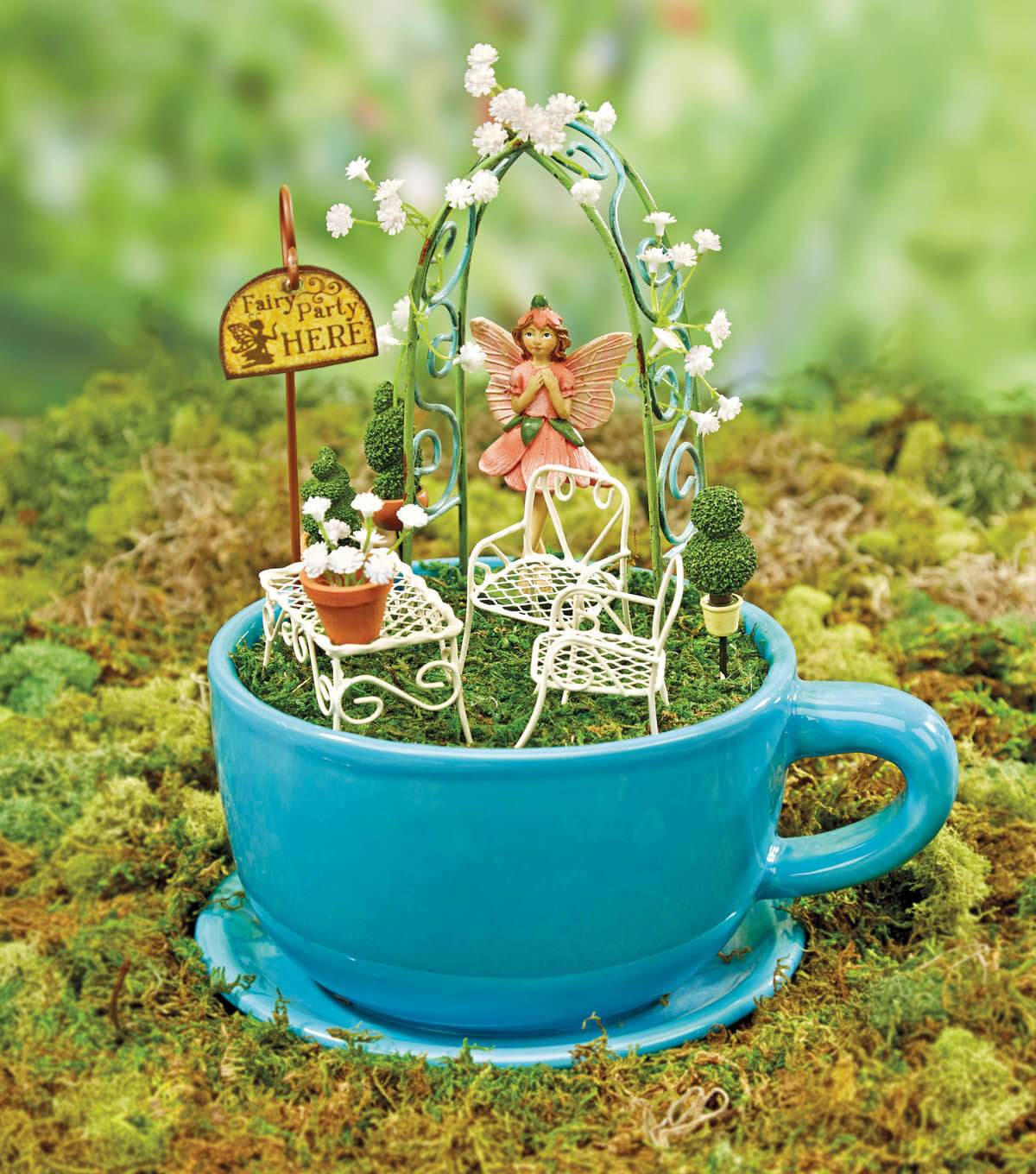 Beautiful Tea Cup Fairy Garden Design Ideas