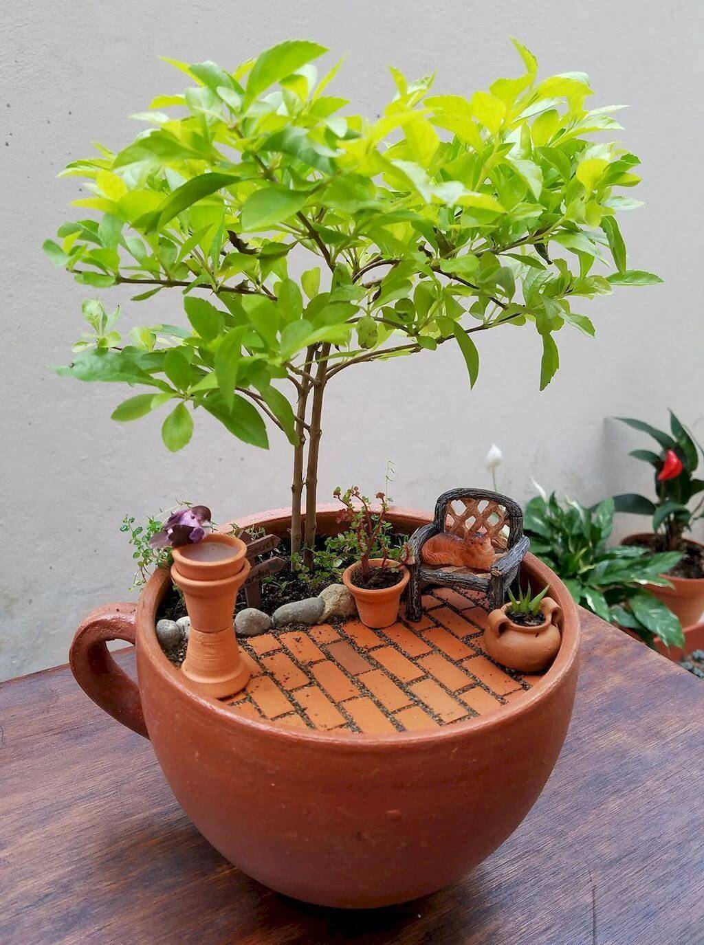 Tiny Teacup Garden Ideas