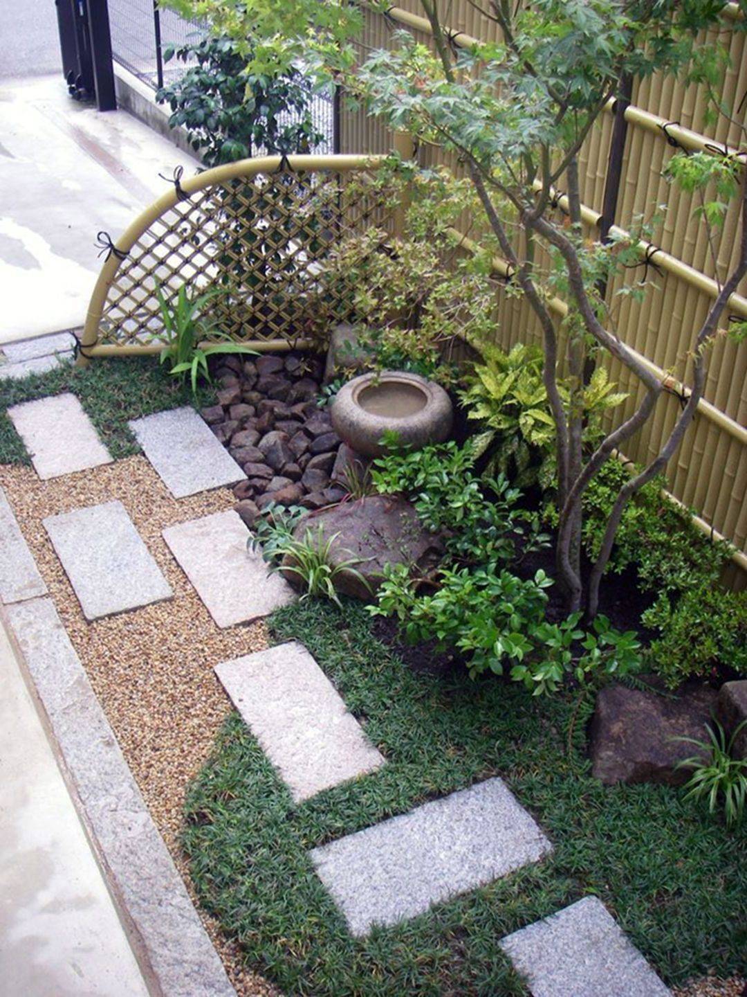 Cute Simple Tiny Patio Garden Ideas