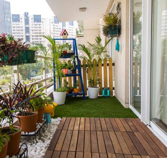 A Beautiful Balcony Garden Thegardengranny