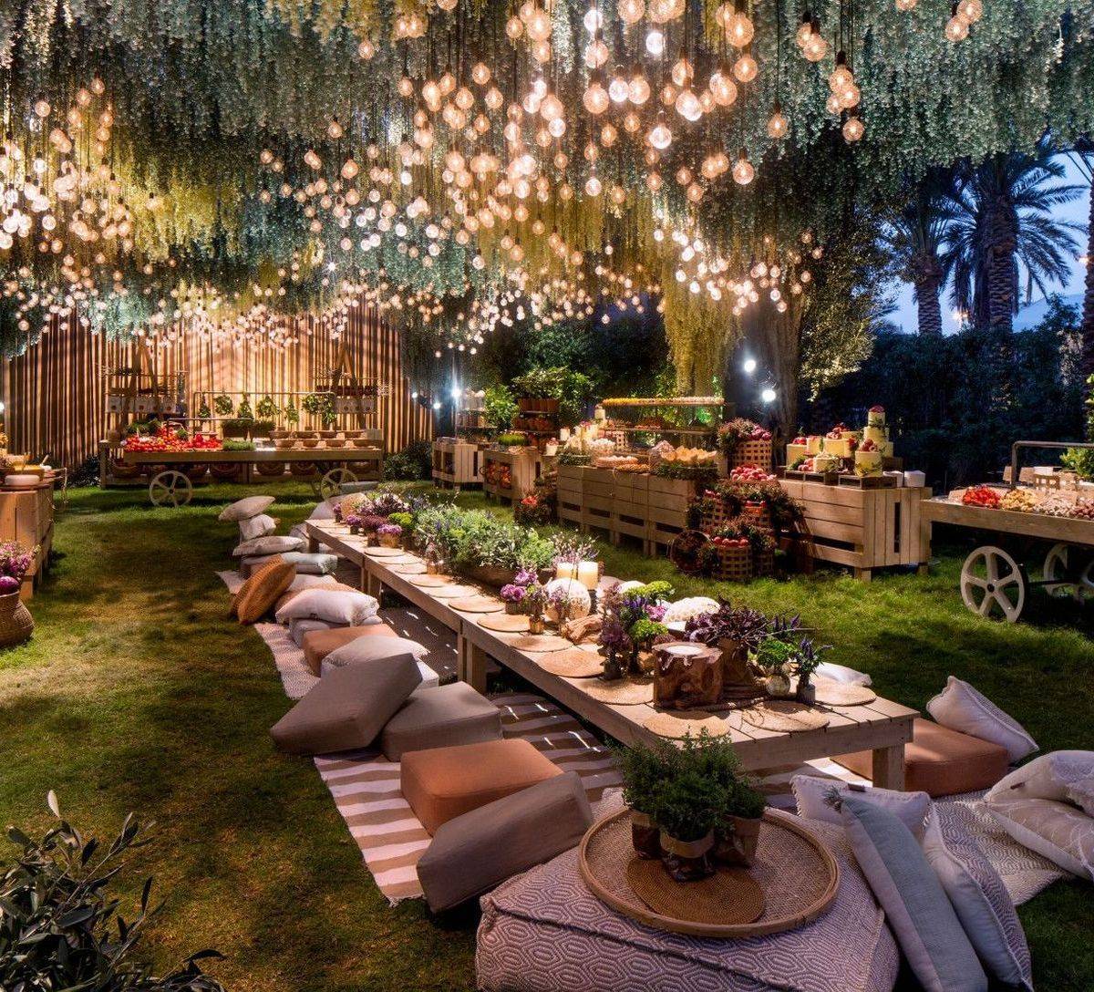 An Enchanted Garden Scenery