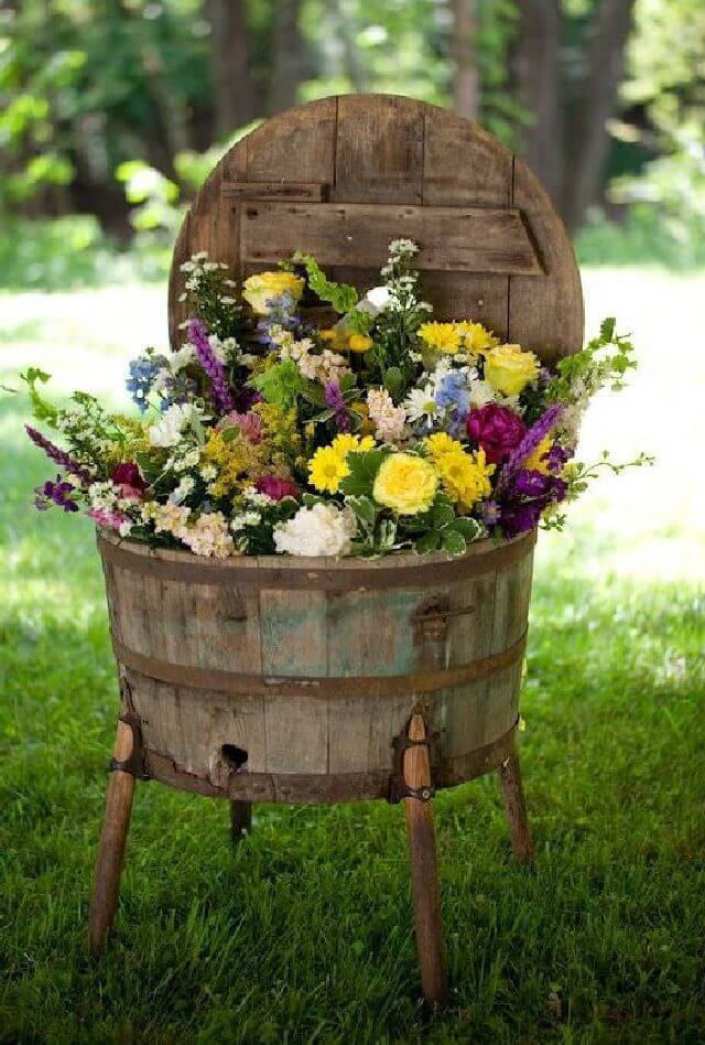 Charming Vintage Planter Ideas