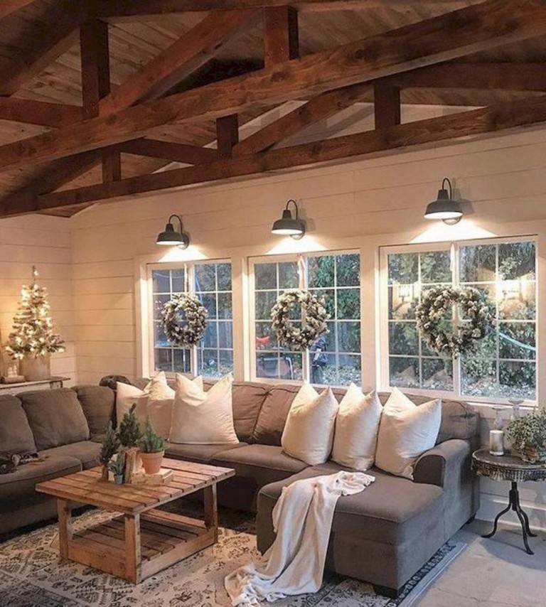 Amazing Rustic Farmhouse Exterior Designs Ideas