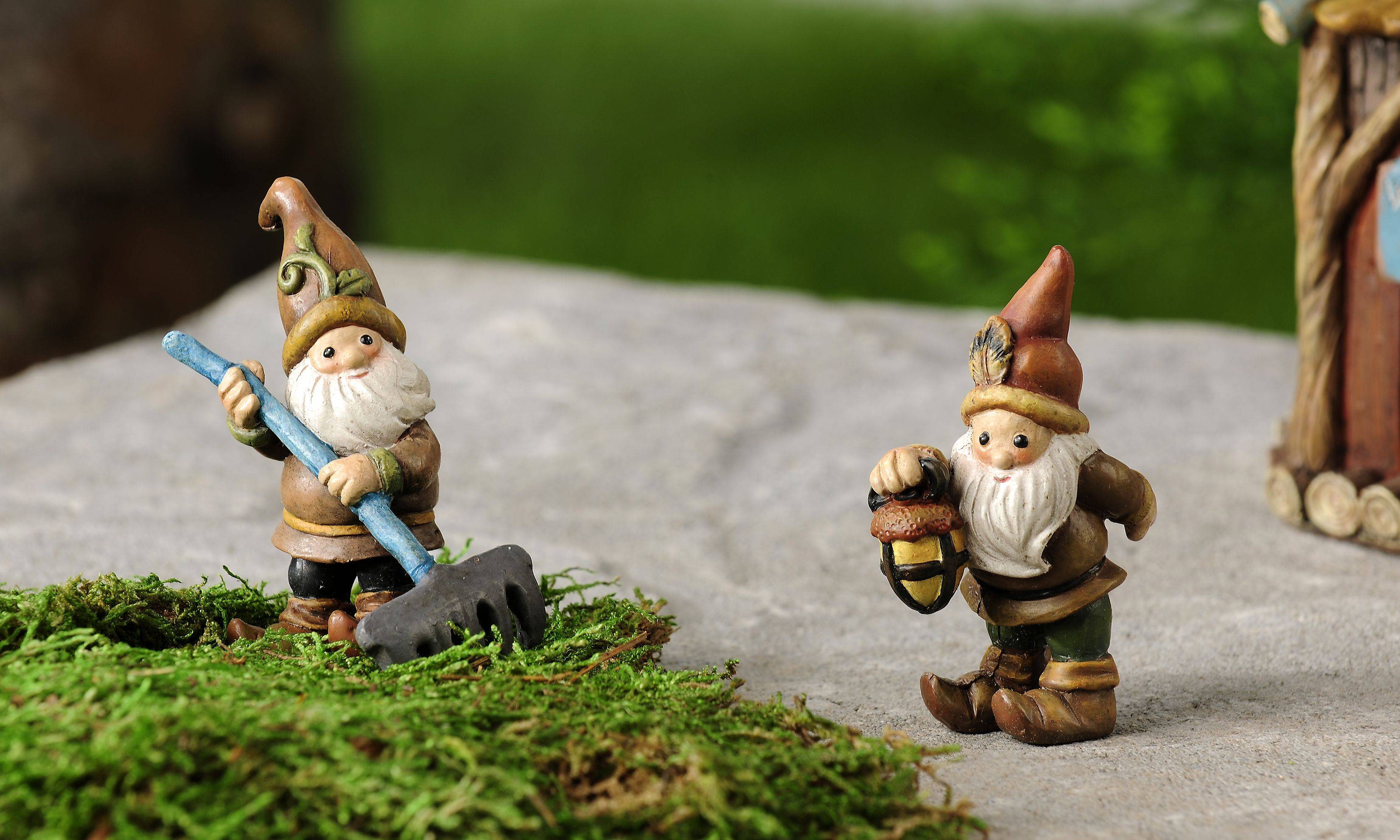 Minature English Garden Gnomes Set