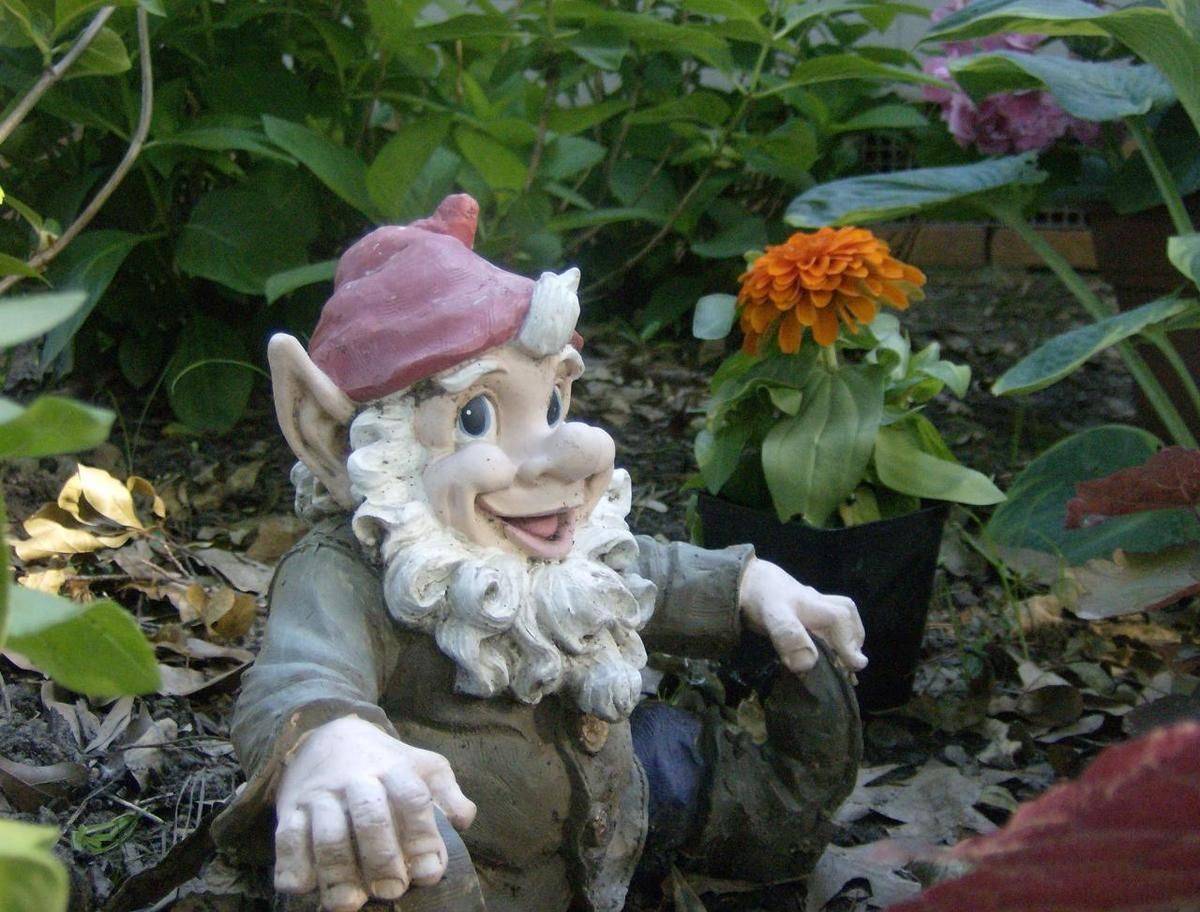 Cute Giggling Gnome Garden Ideas