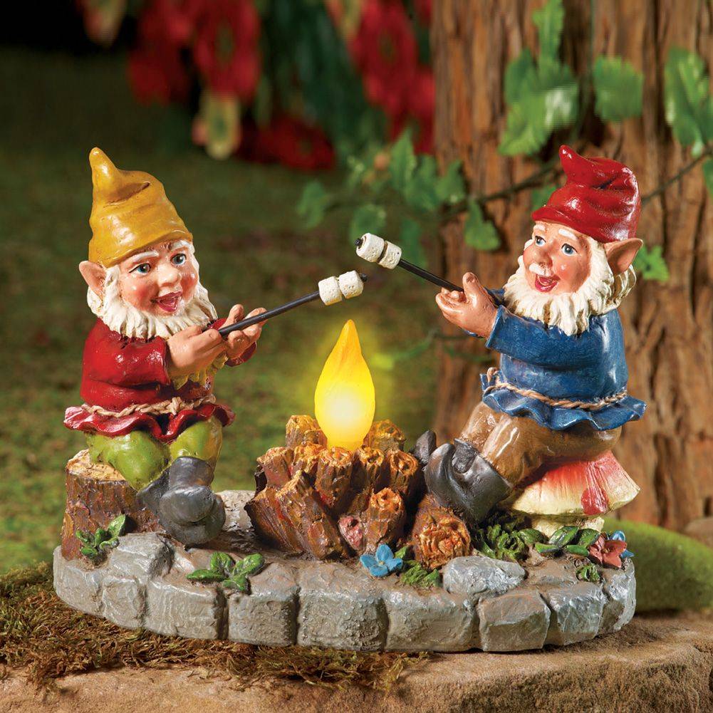 Teresas Collections Solar Garden Gnome Ornaments Outdoor